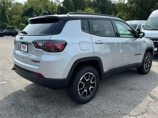 2024 Jeep Compass COMPASS TRAILHAWK 4X4