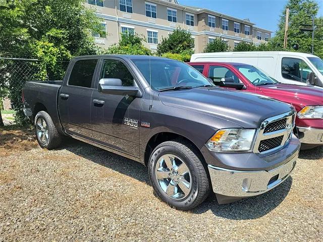 2024 RAM Ram 1500 Classic RAM 1500 CLASSIC TRADESMAN CREW CAB 4X4 57 BOX