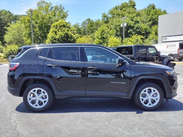 2024 Jeep Compass COMPASS SPORT 4X4