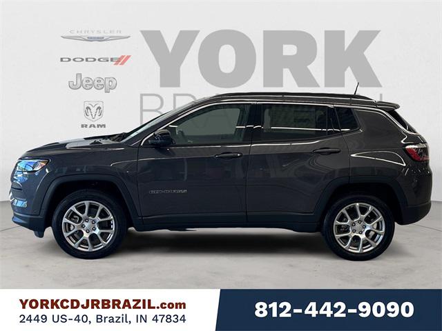 2024 Jeep Compass COMPASS LATITUDE LUX 4X4