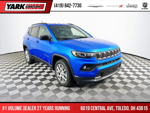 2024 Jeep Compass COMPASS LATITUDE LUX 4X4