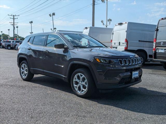 2024 Jeep Compass COMPASS SPORT 4X4