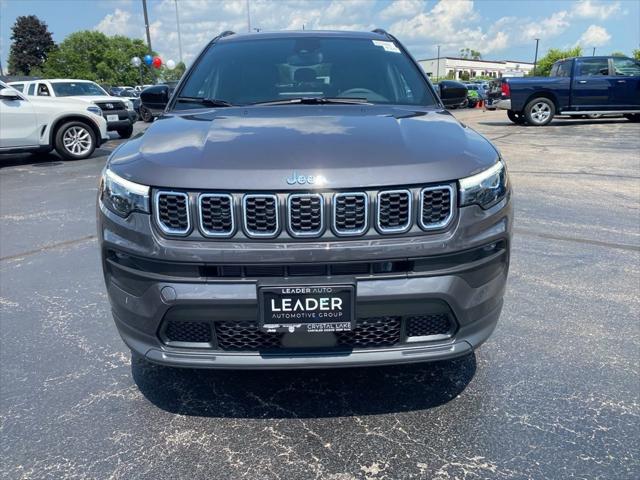 2024 Jeep Compass COMPASS LATITUDE LUX 4X4