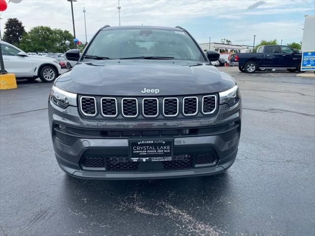 2024 Jeep Compass COMPASS LATITUDE LUX 4X4