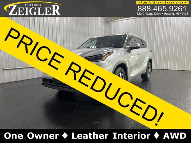 2021 Toyota Highlander XLE for sale in Holland, MI