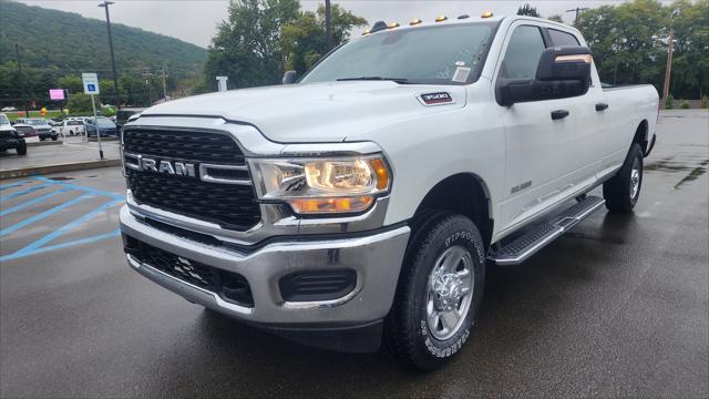 2024 RAM Ram 3500 RAM 3500 TRADESMAN CREW CAB 4X4 64 BOX