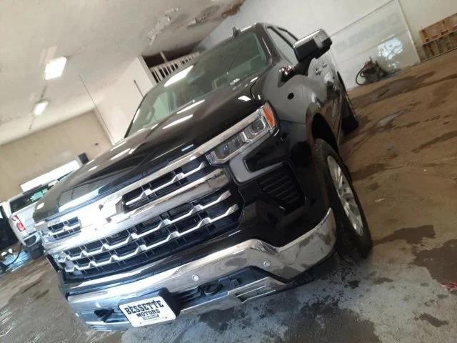 2023 Chevrolet Silverado 1500 4WD Crew Cab Standard Bed LTZ