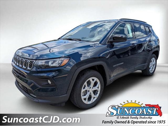 2024 Jeep Compass COMPASS LATITUDE 4X4