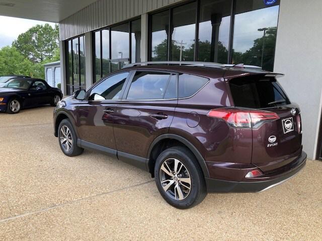 2018 Toyota RAV4 Adventure