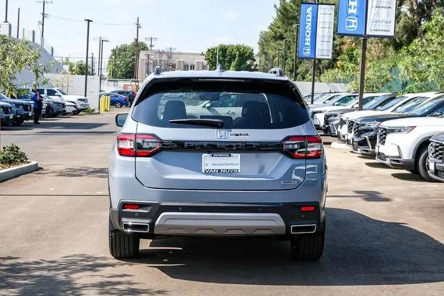 2025 Honda Pilot Touring