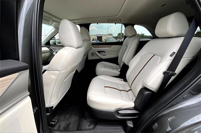 2024 Mazda X-90 3.3 Turbo Premium Plus