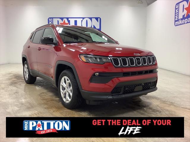 2024 Jeep Compass COMPASS LATITUDE 4X4