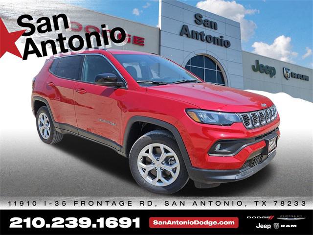 2024 Jeep Compass COMPASS LATITUDE 4X4