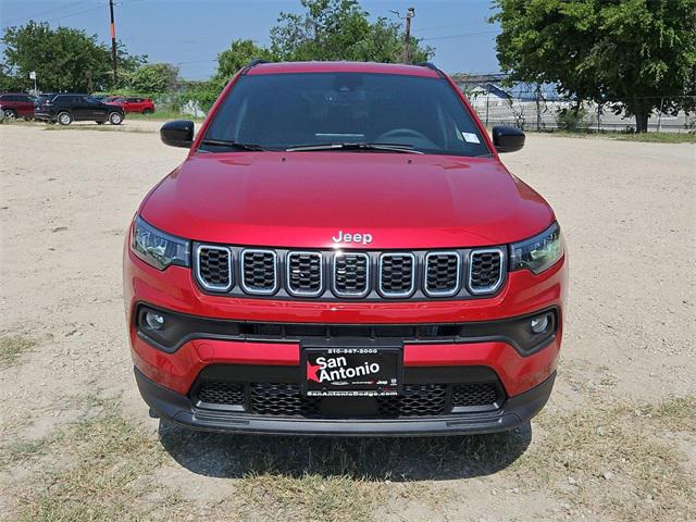 2024 Jeep Compass COMPASS LATITUDE 4X4