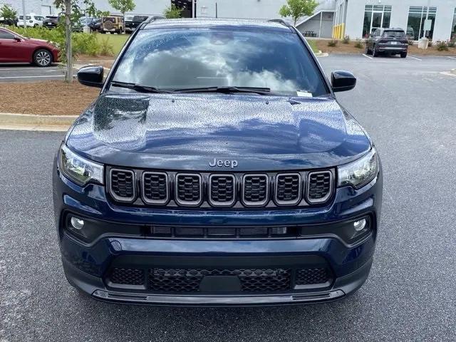 2024 Jeep Compass COMPASS LATITUDE 4X4