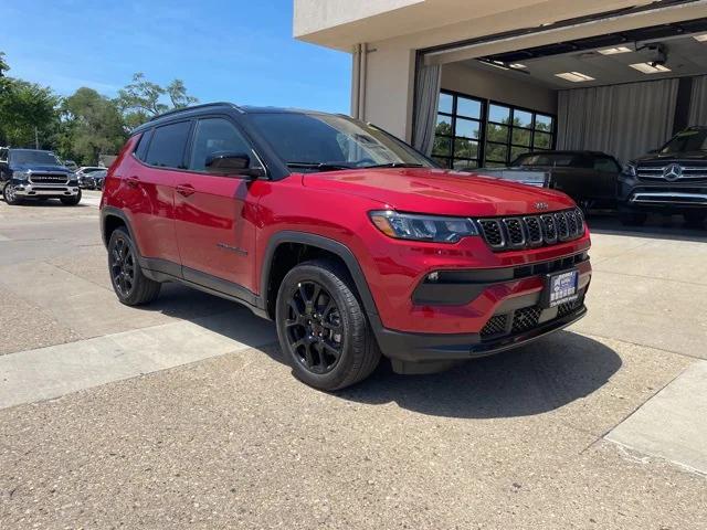 2024 Jeep Compass COMPASS LATITUDE 4X4