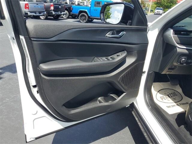 2024 Jeep Grand Cherokee GRAND CHEROKEE L ALTITUDE 4X4