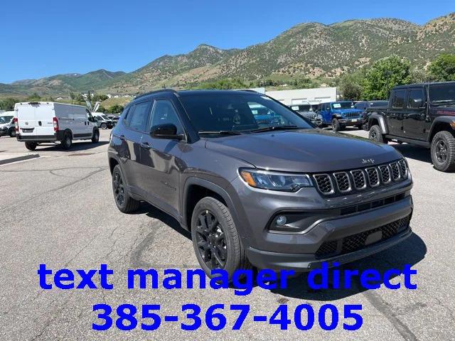 2024 Jeep Compass COMPASS LATITUDE 4X4