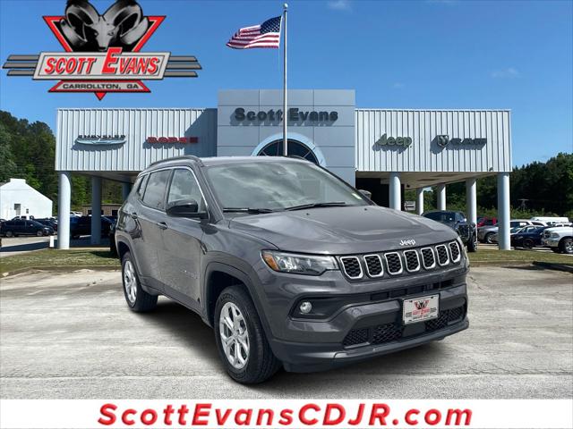 2024 Jeep Compass COMPASS LATITUDE 4X4