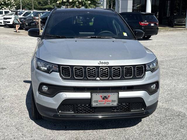 2024 Jeep Compass COMPASS LATITUDE 4X4