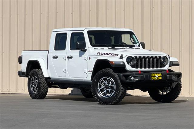 2024 Jeep Gladiator GLADIATOR RUBICON X 4X4