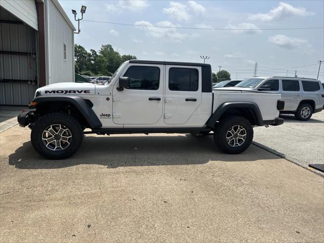 2024 Jeep Gladiator GLADIATOR MOJAVE 4X4