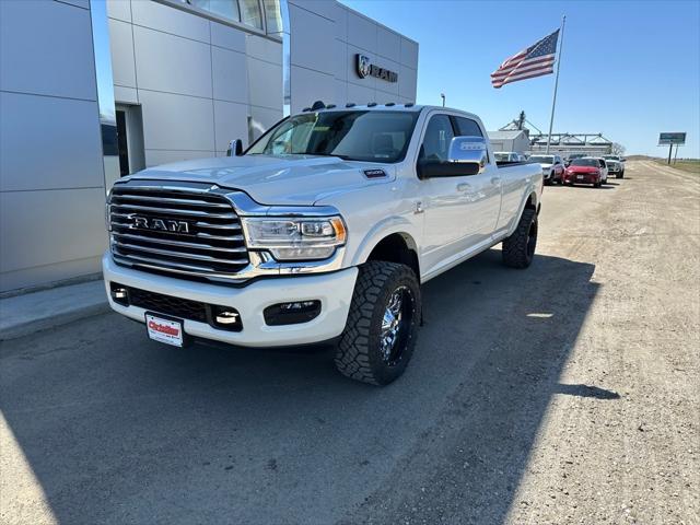 2024 RAM 3500 Limited Longhorn Crew Cab 4x4 8 Box