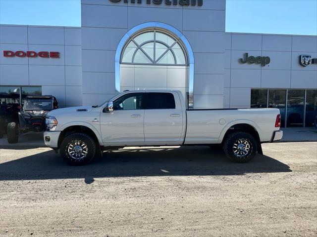 2024 RAM 3500 Limited Longhorn Crew Cab 4x4 8 Box