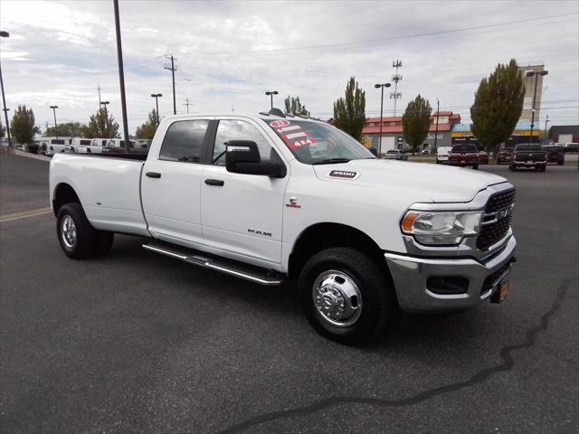 2023 RAM 3500 Big Horn Crew Cab 4x4 8 Box