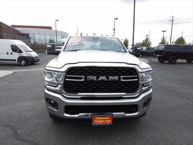 2023 RAM 3500 Big Horn Crew Cab 4x4 8 Box