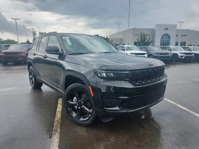 2024 Jeep Grand Cherokee GRAND CHEROKEE ALTITUDE 4X2