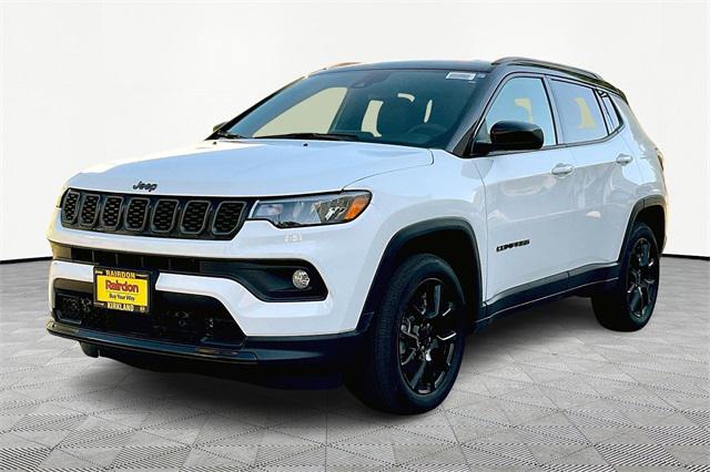 2024 Jeep Compass COMPASS LATITUDE 4X4