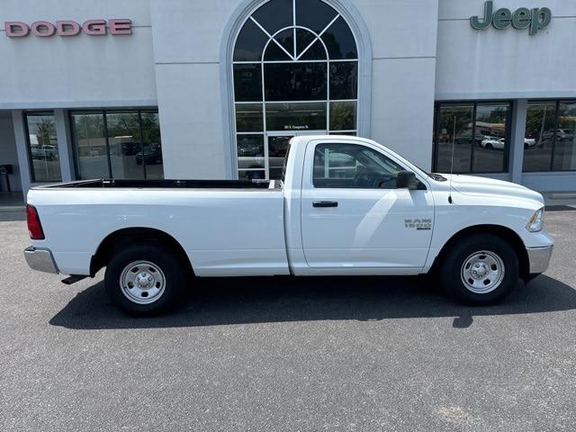 2022 RAM 1500 Classic Tradesman Regular Cab 4x2 8 Box