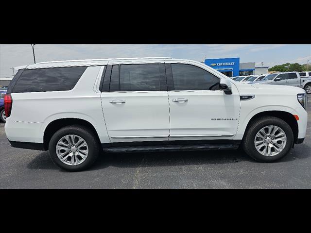 2022 GMC Yukon XL 4WD Denali