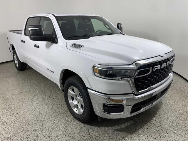 2025 RAM Ram 1500 RAM 1500 BIG HORN CREW CAB 4X4 64 BOX