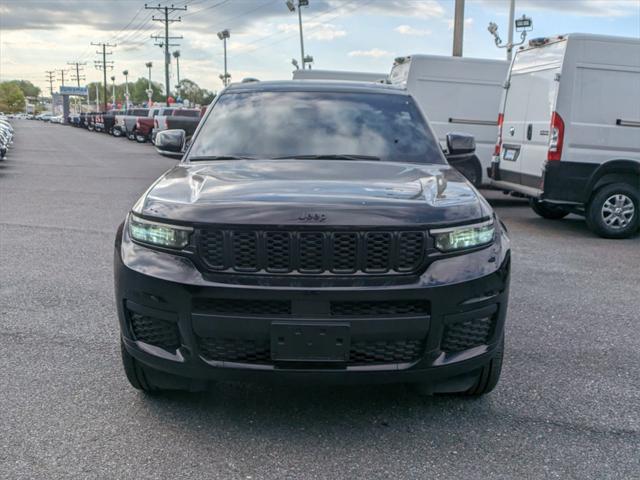 2023 Jeep Grand Cherokee L Altitude 4x4 2023 Jeep Grand Cherokee L Altitude 4x4
