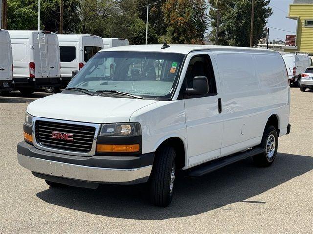 2022 GMC Savana Cargo RWD 2500 Regular Wheelbase Work Van