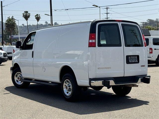 2022 GMC Savana Cargo RWD 2500 Regular Wheelbase Work Van