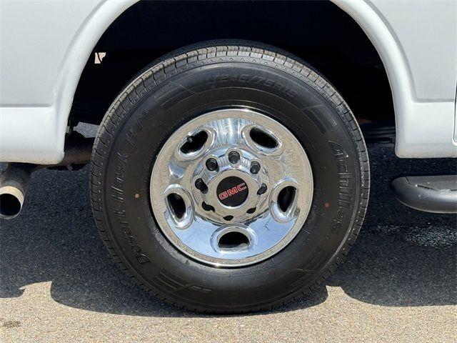 2022 GMC Savana Cargo RWD 2500 Regular Wheelbase Work Van