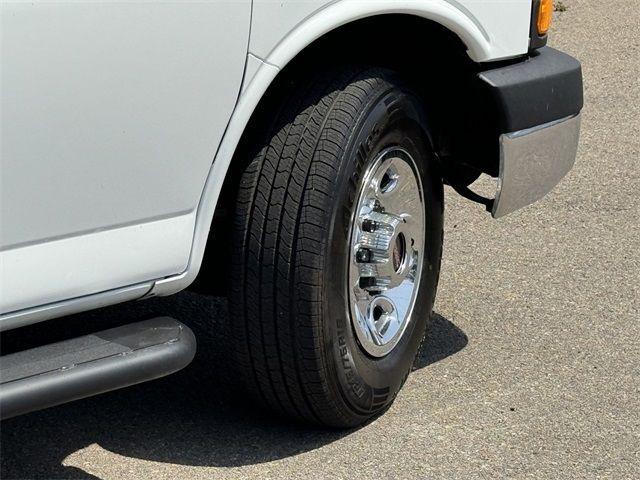 2022 GMC Savana Cargo RWD 2500 Regular Wheelbase Work Van