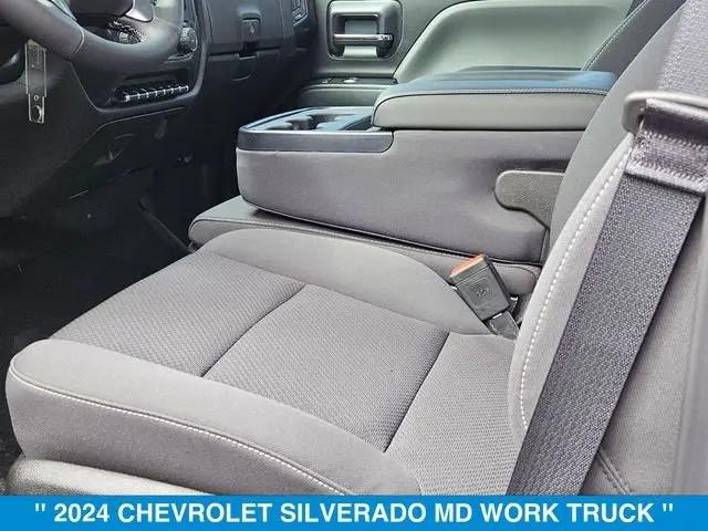2024 Chevrolet Silverado 6500HD 1WT