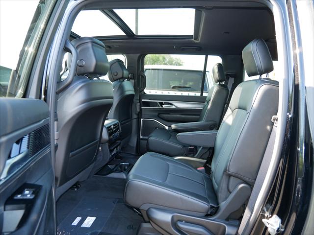 2024 Jeep Wagoneer Series II Carbide 4x4