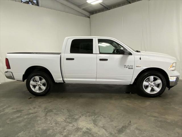 2024 RAM Ram 1500 Classic RAM 1500 CLASSIC TRADESMAN CREW CAB 4X4 57 BOX