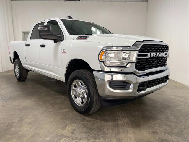 2024 RAM Ram 2500 RAM 2500 TRADESMAN CREW CAB 4X4 64 BOX