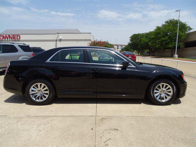 2014 Chrysler 300 Base