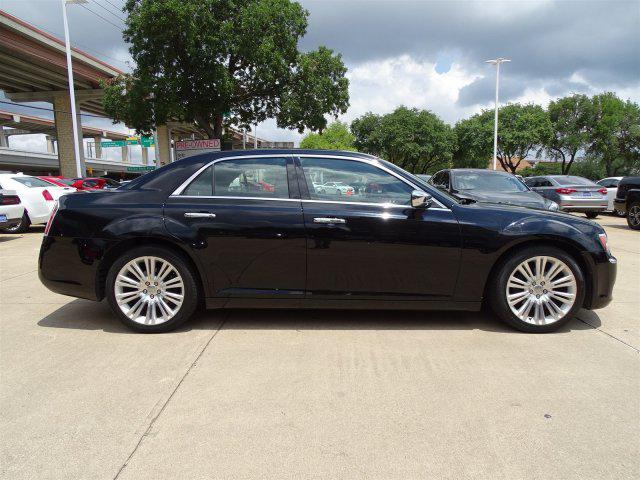 2012 Chrysler 300 Limited