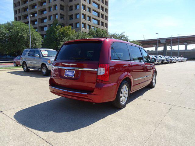 2013 Chrysler Town and Country Touring