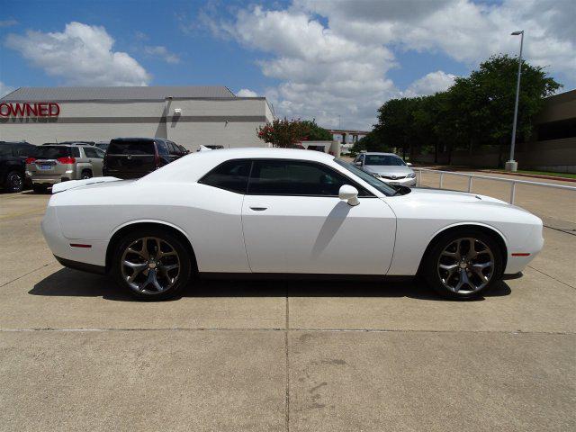 2015 Dodge Challenger SXT Plus