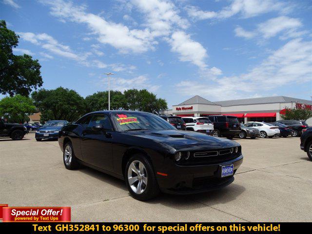 2016 Dodge Challenger SXT