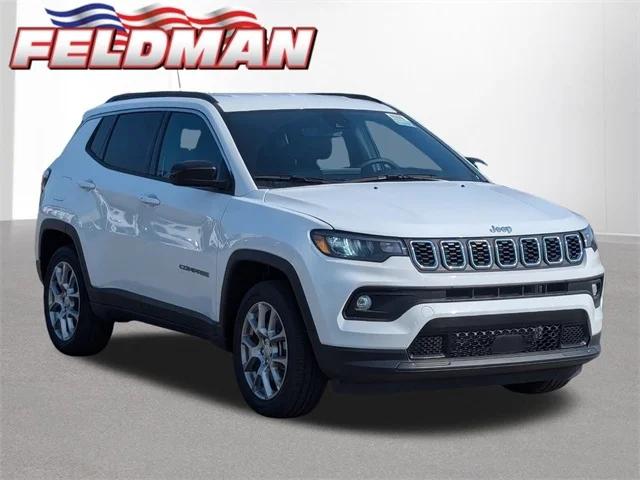 2024 Jeep Compass COMPASS LATITUDE LUX 4X4